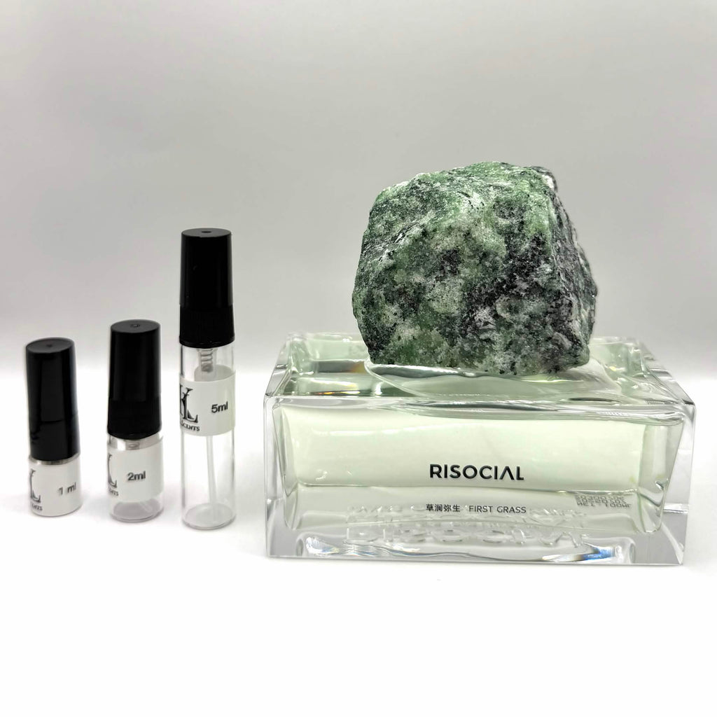 Risocial First Grass Sample